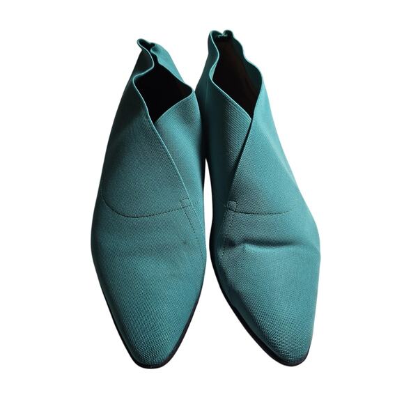 John Fluevog Shoes 8.5 Teal Blue Pointed Toe Dress Flats Designer - Picture 2 of 10